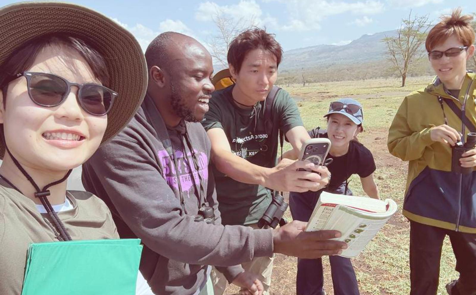 ケニアで環境保護活動に貢献する大学生ボランティア・鬼頭伶実さんと仲間たち